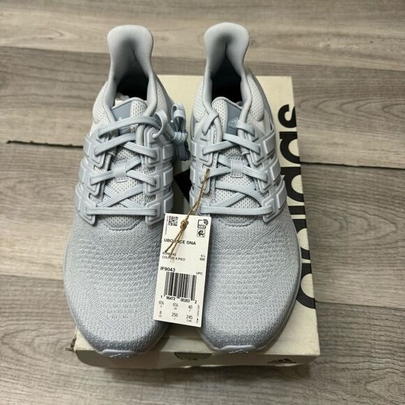 NEW WITH BOX Women’s Adidas UBOUNCE DNA size 8 - Picture 1 of 8